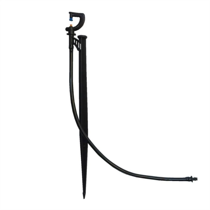 atomizing-irrigation-sprinkler-on-spike
